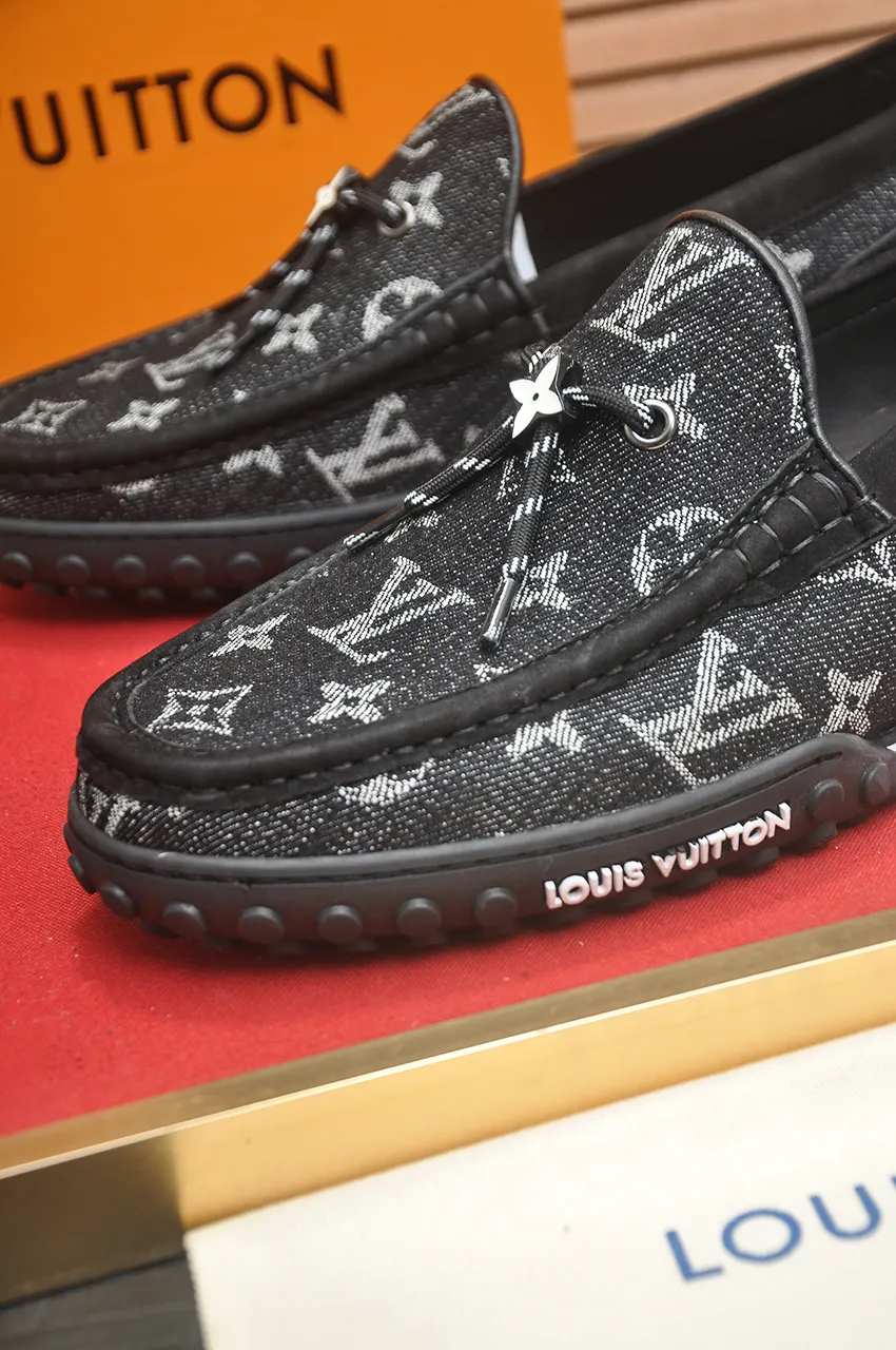 Men's men's shoes💰660💶[LOUIS VUITTON] (original order) new style🍀LV Louis Vuitton* - top version of LV classic beanie shoes! Made of imported original single cowhide, original leather side strips and wear-resistant rubber outsole! High quality products! Code number 39-45 (45 customized)